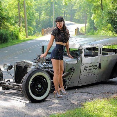 Hot girls & hot rods #VVC0xhV1