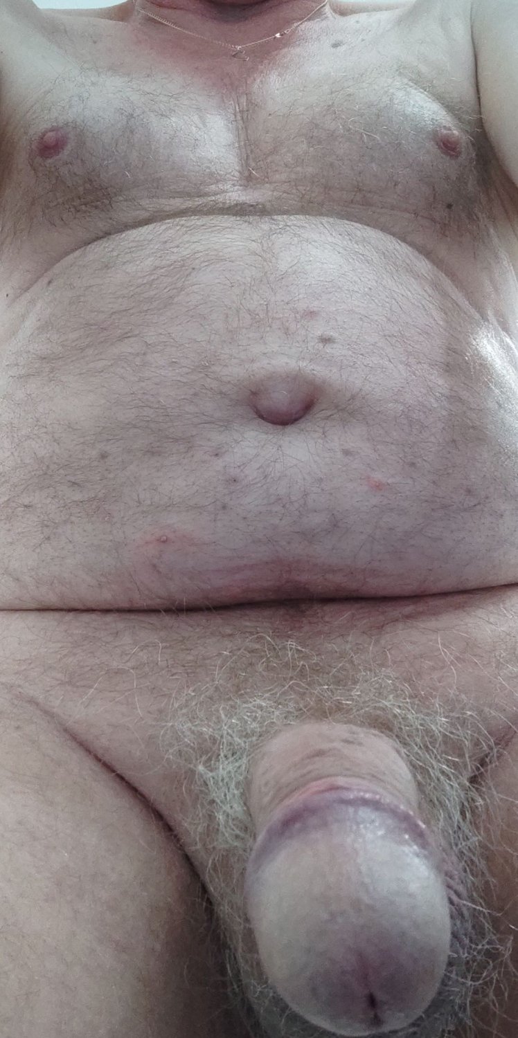 Old fag. Wants to be used #QplUFkS5