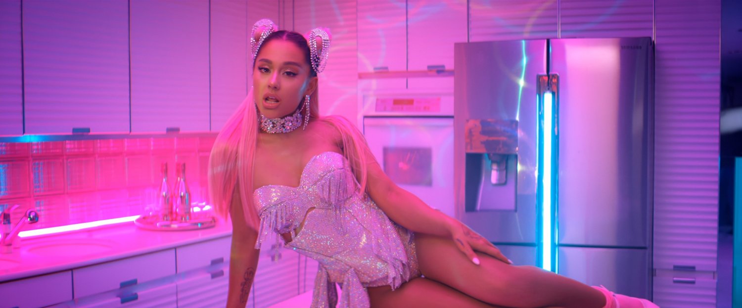 Ariana Grande in 4K #0BUks4in