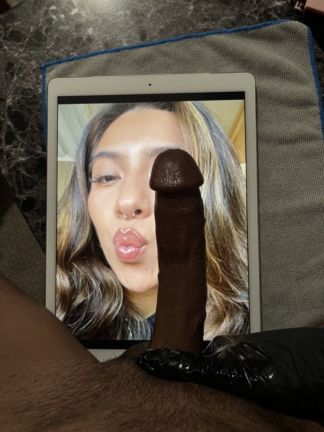 Cute Latina gets cum shot #IGMj4AXF